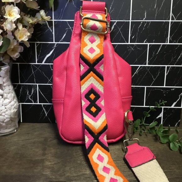 Pink Faux Leather Crossbody Sling Bag with Guitar Strap 💕🎸 - Picture 4 of 4